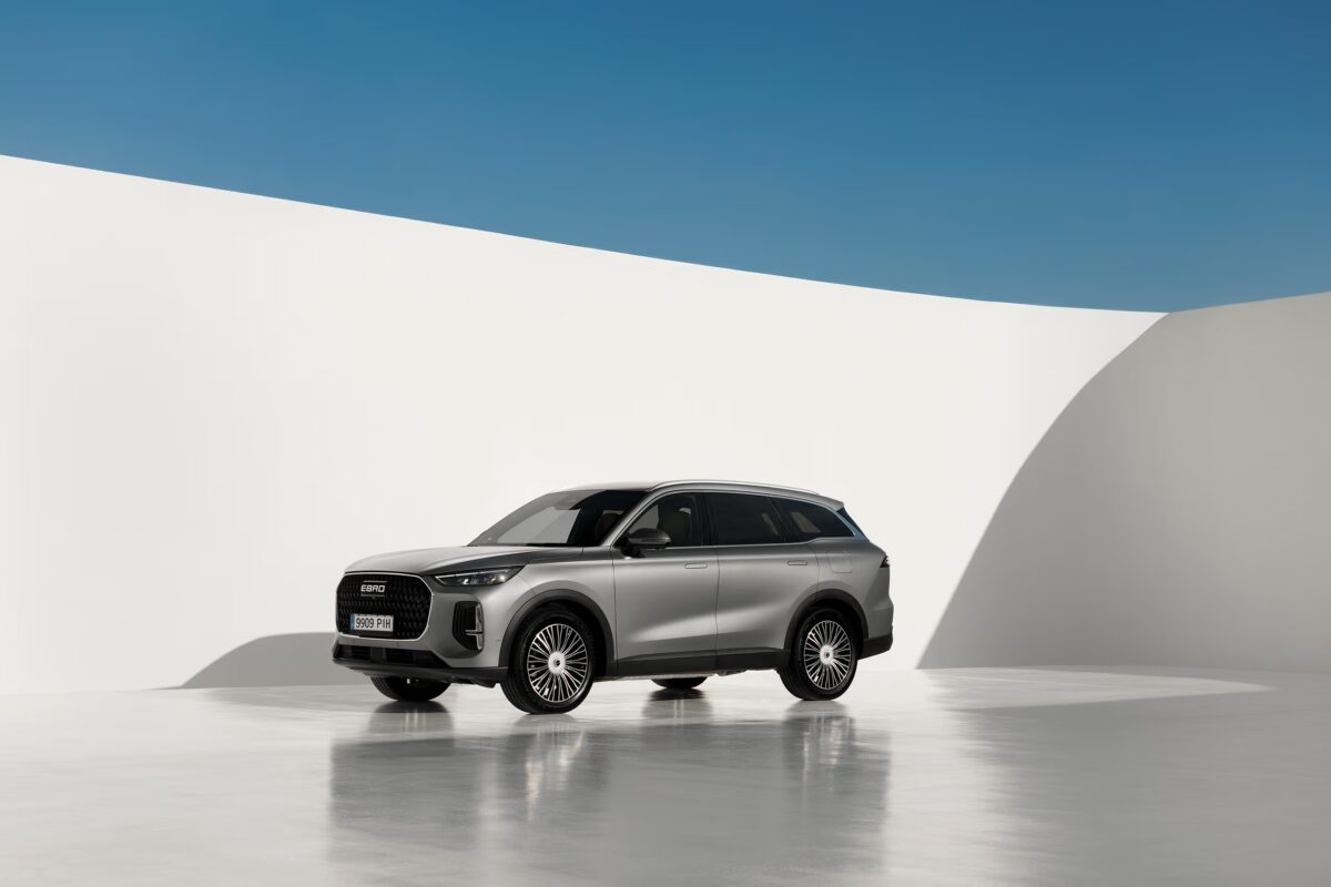 EBRO M Automoción - S900 PHEV
