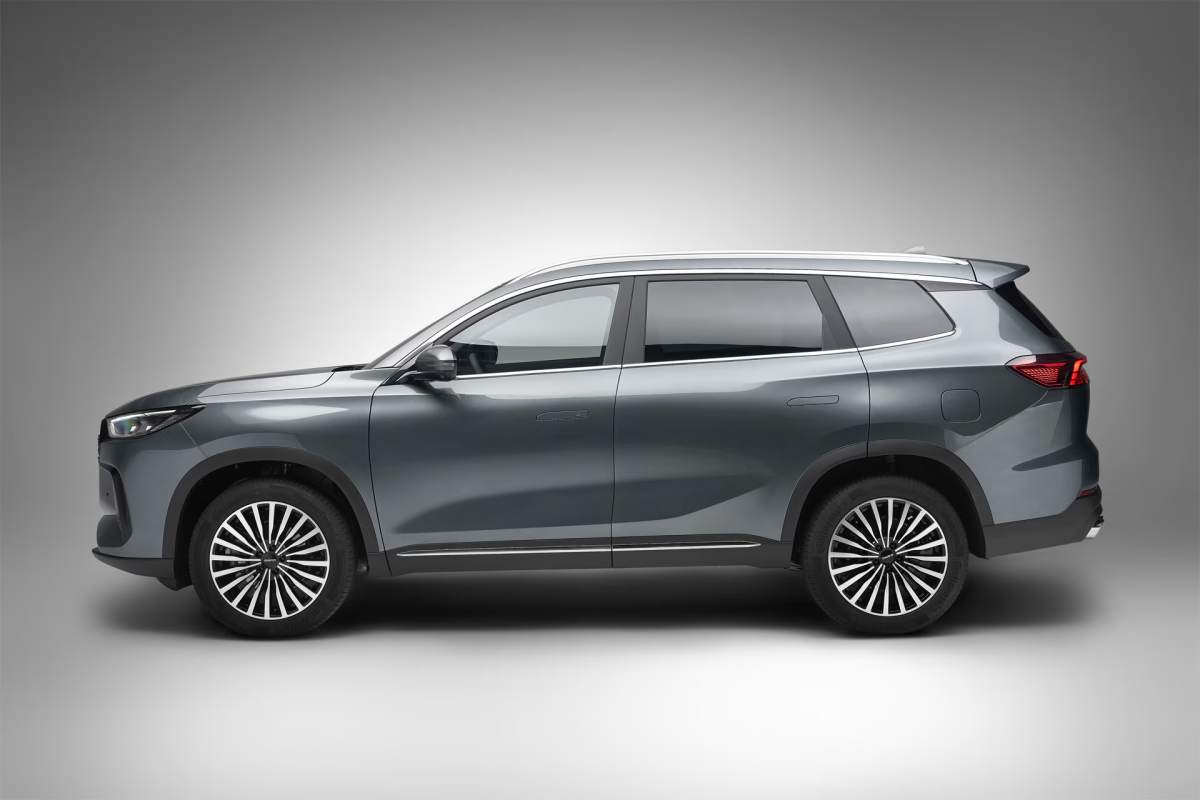 S800_exterior_01