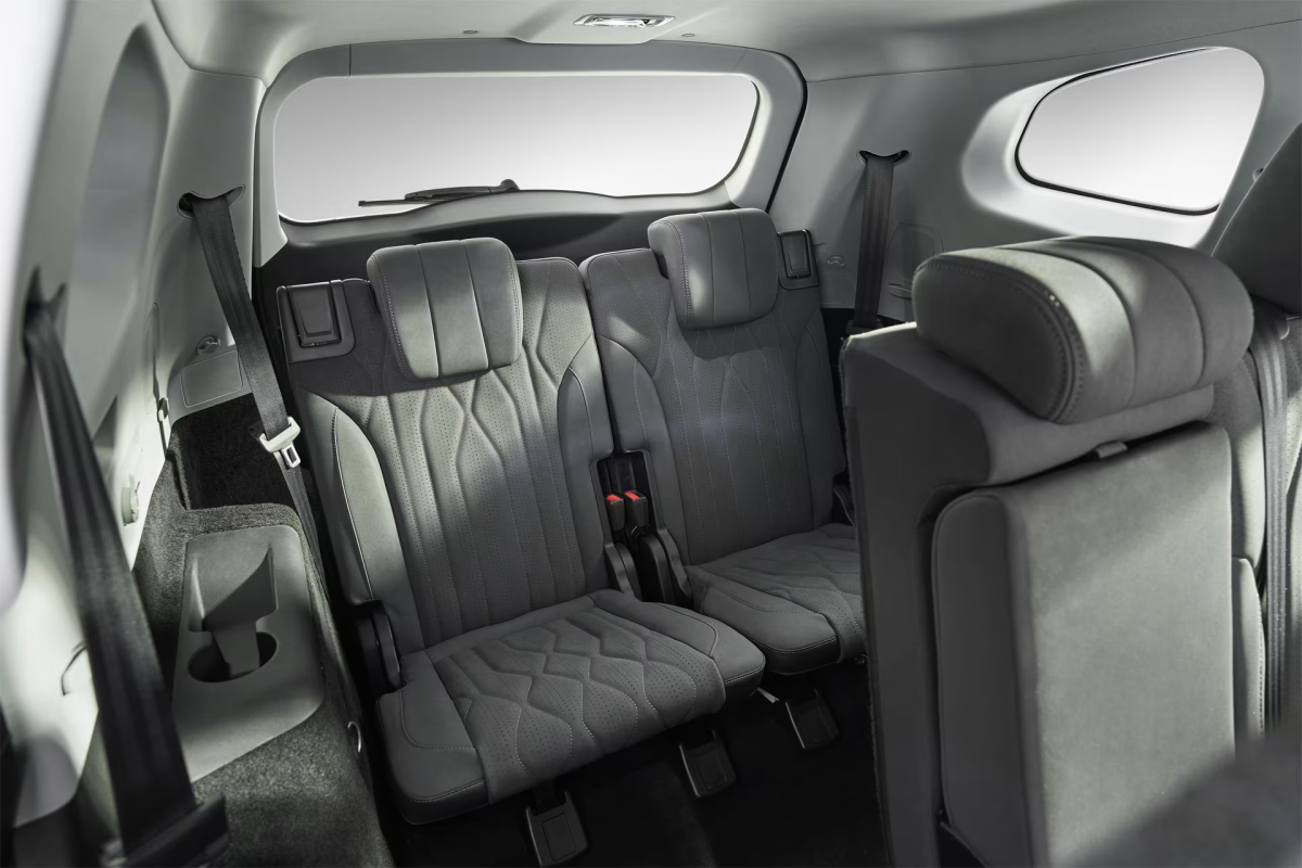 S800_interior_01