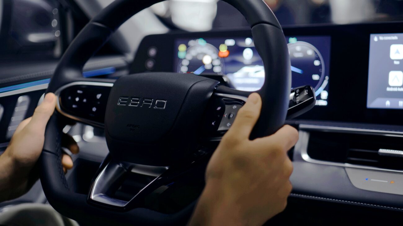 EBRO M Automoción - 700phev
