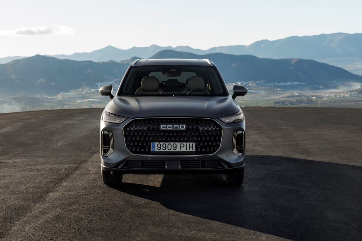 xlarge_EBRO_s900_PHEV_036_a9e03bdfe9