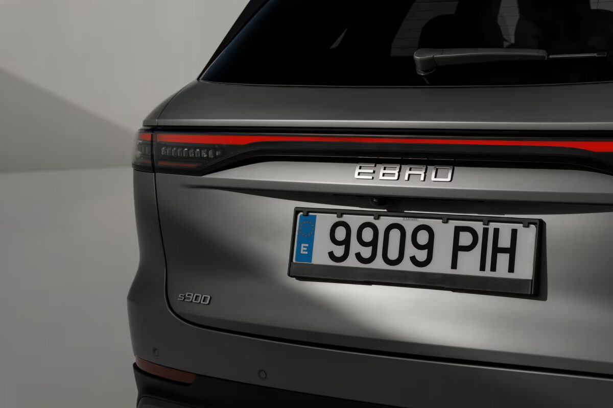 xlarge_EBRO_s900_PHEV_078_9f12aeebef