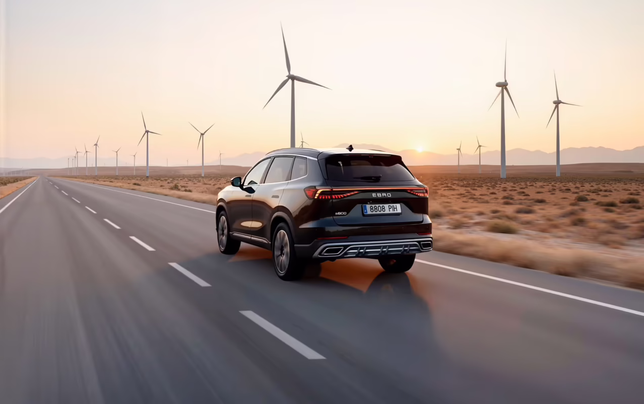 EBRO M Automoción - S800 PHEV